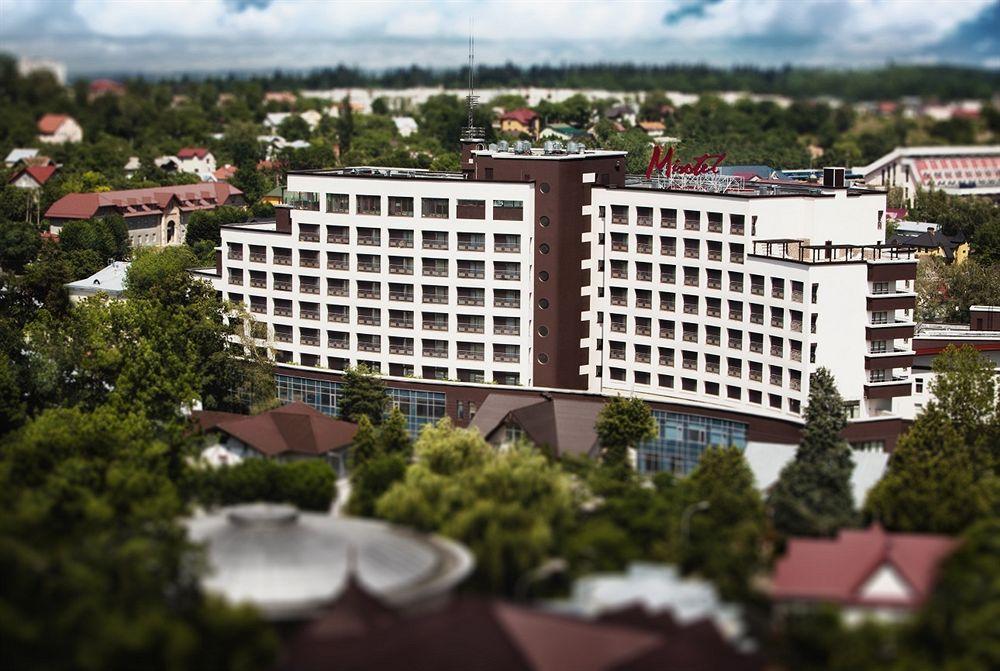 Mirotel Resort And Spa Truskavets Ngoại thất bức ảnh