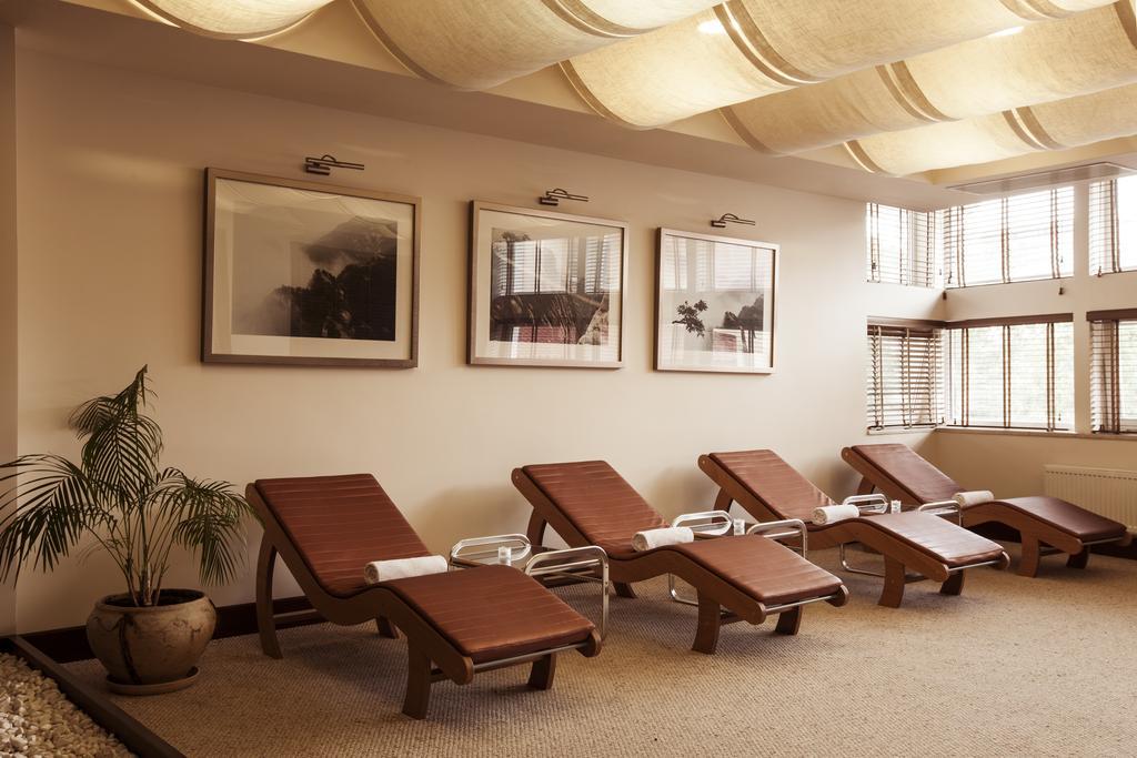 Mirotel Resort And Spa Truskavets Ngoại thất bức ảnh The spa at The Oberoi, Mumbai