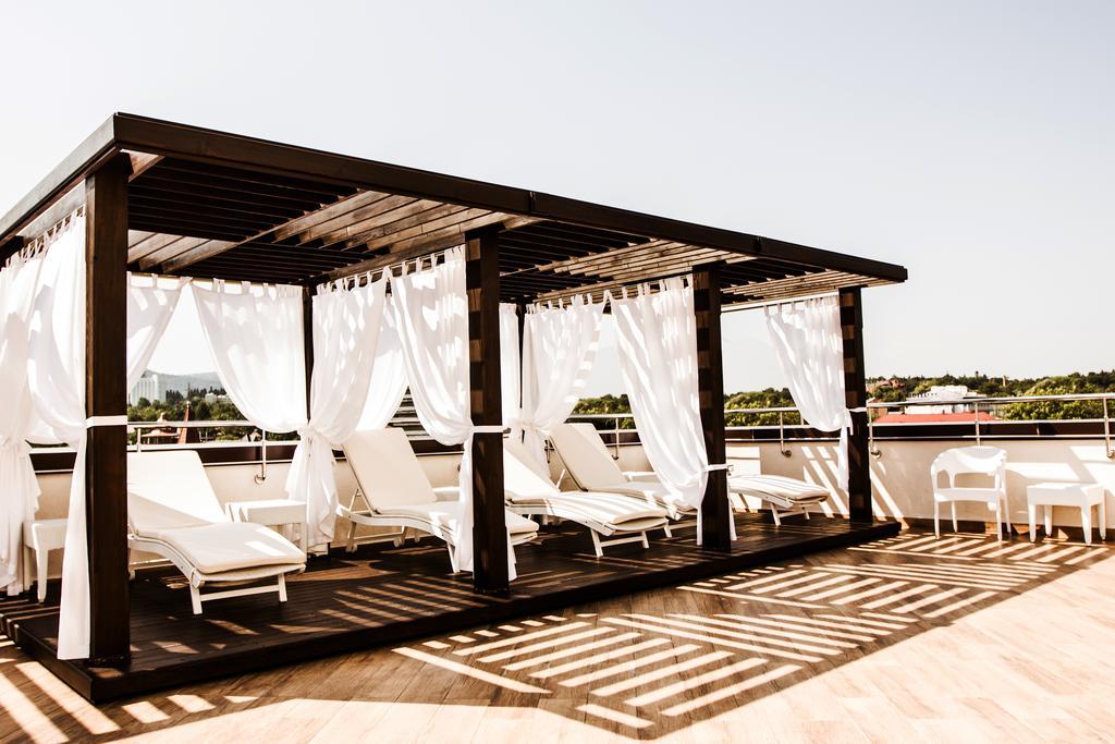 Mirotel Resort And Spa Truskavets Ngoại thất bức ảnh Pergola