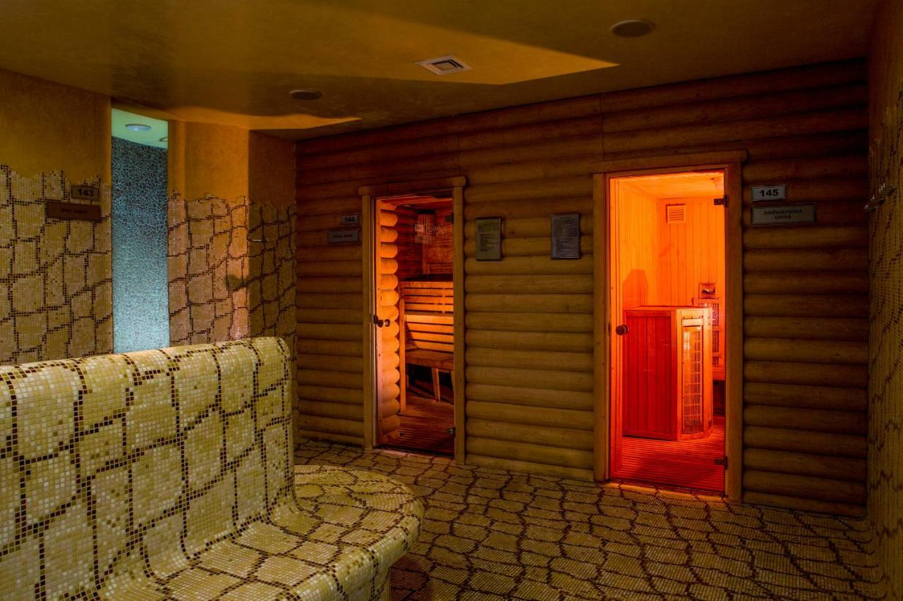 Mirotel Resort And Spa Truskavets Ngoại thất bức ảnh Sauna