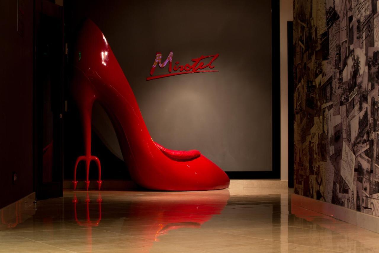 Mirotel Resort And Spa Truskavets Ngoại thất bức ảnh A pair of Louboutin shoes